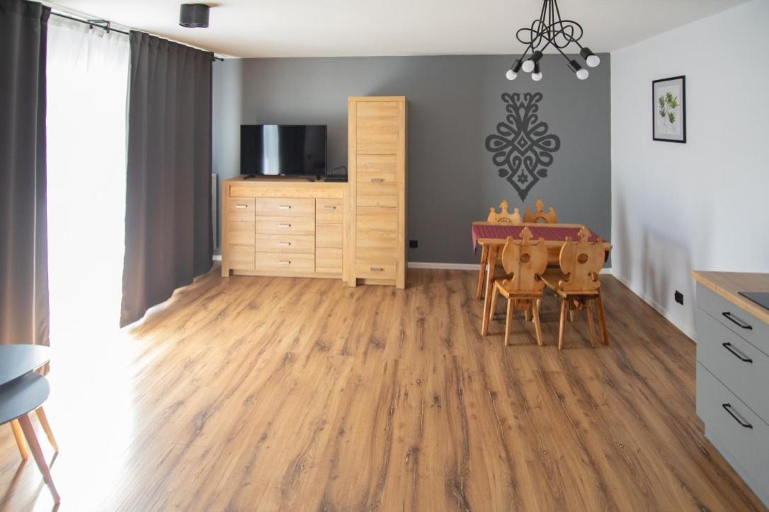 5 Wierchow Apartamenty Bukowina Tatrzanska Exterior photo